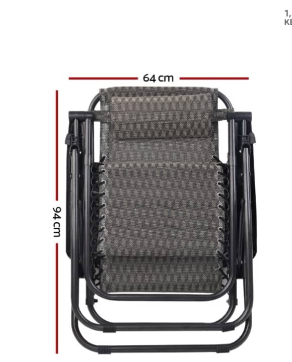 Chaise relaxe pliable - 25000f.        Profitez d'un confort Total avec cette chaise ultra pratique :      Dossier inclinable.       Accoudoirs solides , support téléphone+ porte gobelet et orthopédique, facile à plier et ranger .